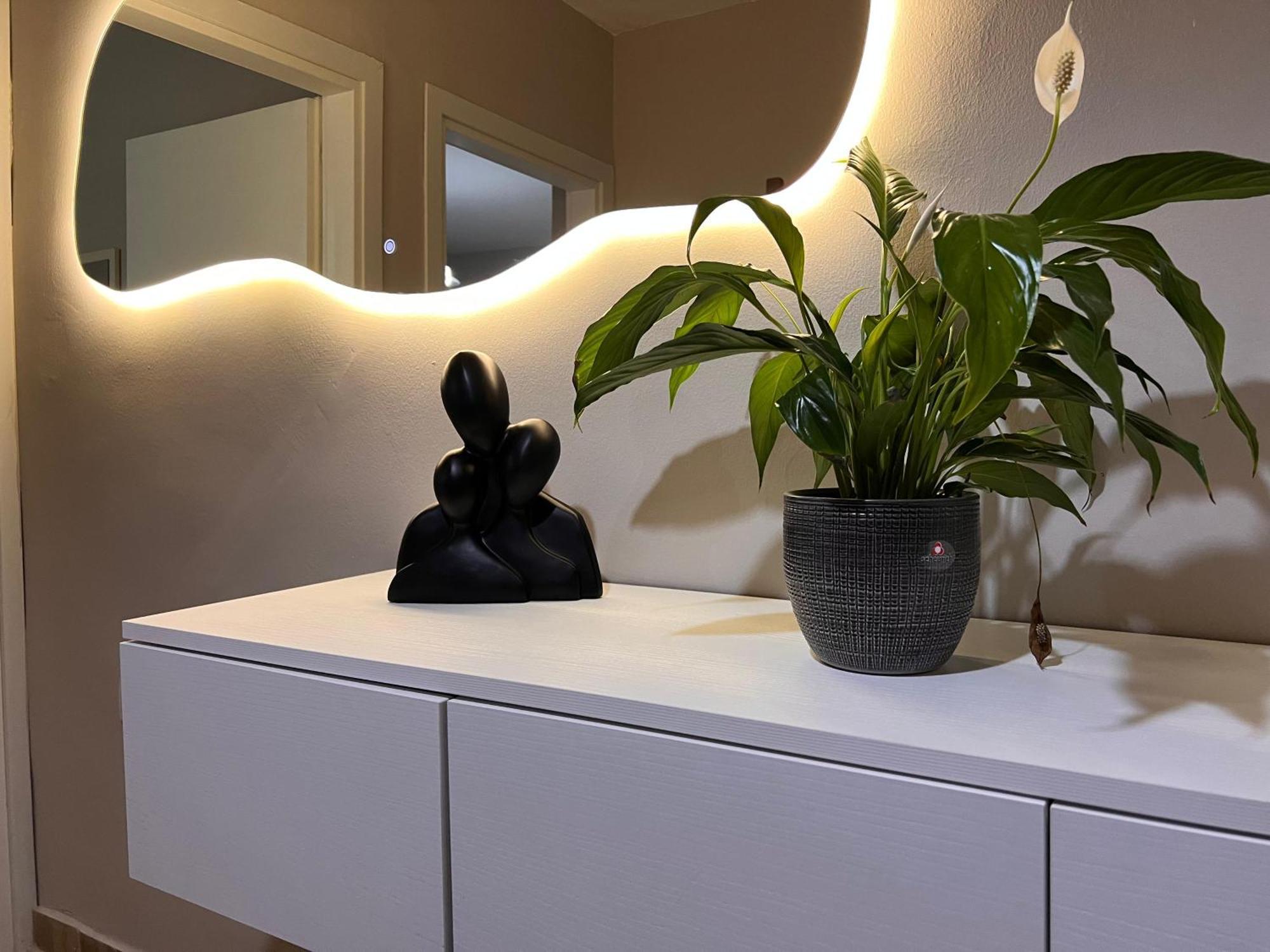 New Modern Tirana Apartment ภายนอก รูปภาพ